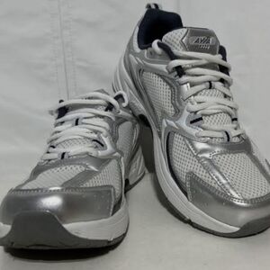 Avia Men's Silver and White Athletic Shoes